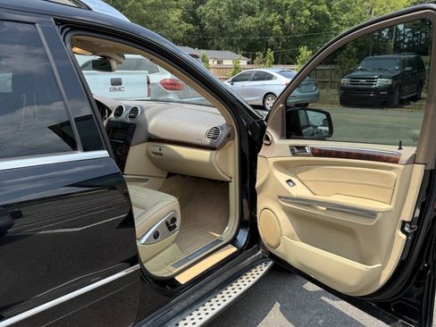 Used 2012 Mercedes-Benz GL 450 4MATIC image 15
