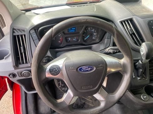 Used 2018 Ford Transit 150 130 Low Roof RWD image 12