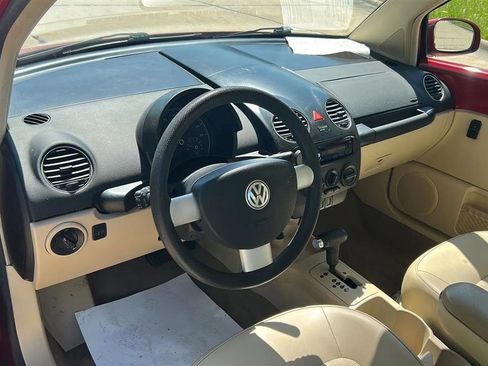 Used 2008 Volkswagen Beetle S FWD image 27
