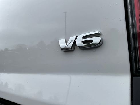 Used 2015 Toyota Tacoma 4x4 Double Cab w/ TRD Sport Package image 25