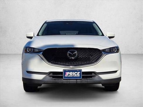 Used 2021 MAZDA CX-5 Touring FWD image 2