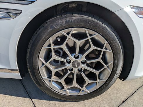 Certified 2024 Genesis G80 2.5T w/ Advanced Package image 8