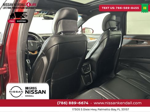 Used 2016 Lincoln MKX Reserve w/ Technology Package image 28