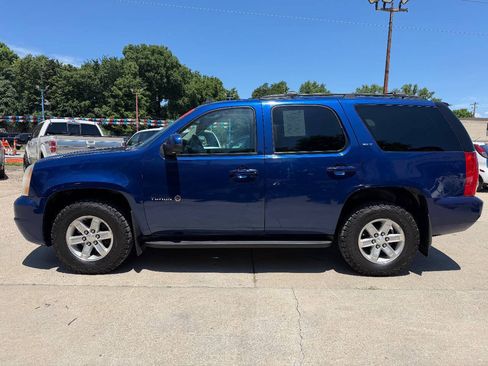 Used 2012 GMC Yukon SLT w/ Heritage Edition Package AWD/4WD image 4