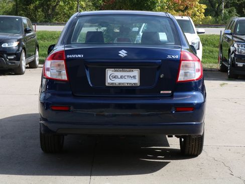 Used 2009 Suzuki SX4 Sport image 10