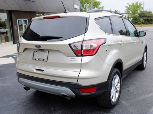 Used 2024 Subaru Outback Premium AWD/4WD image 3