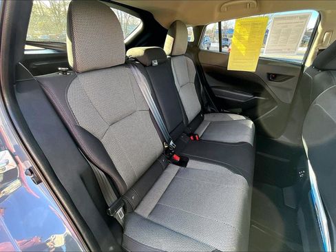 Used 2024 Subaru Crosstrek 2.0i Premium image 19