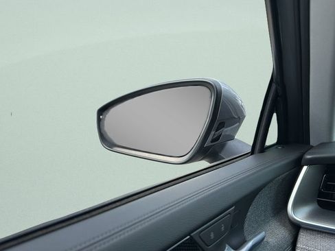New 2026 Volkswagen Tiguan S FWD image 26