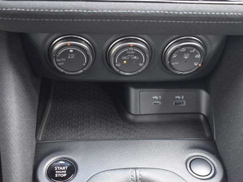Used 2026 Nissan Z Sport w/ Floor Mat Package RWD image 28