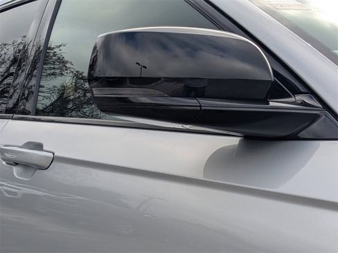 New 2025 Jeep Grand Cherokee Altitude image 10