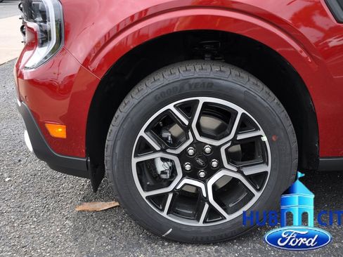 New 2026 Ford Maverick Lariat w/ 4K Tow Package image 9