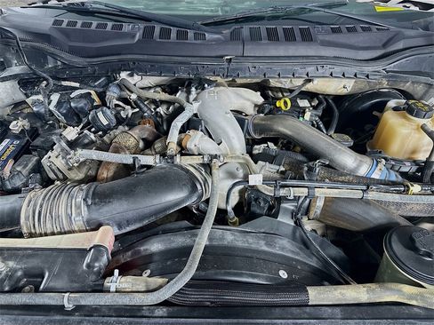 Used 2021 Ford F250 XL w/ Power Equipment Group image 31