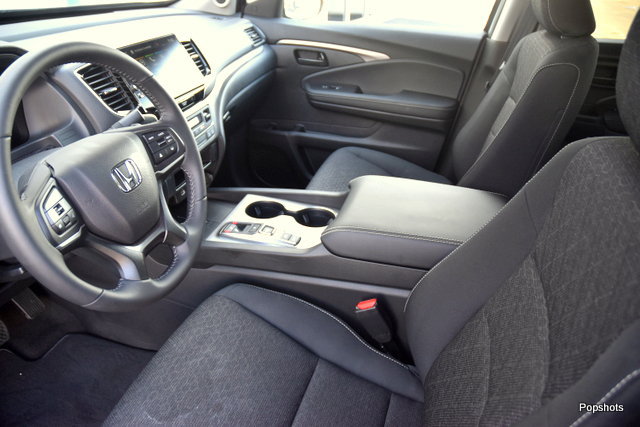 Certified 2026 Honda Ridgeline Sport image 9