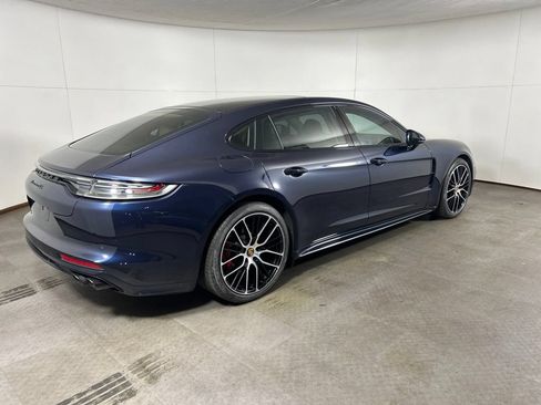 Certified 2023 Porsche Panamera 4S Executive AWD/4WD image 7