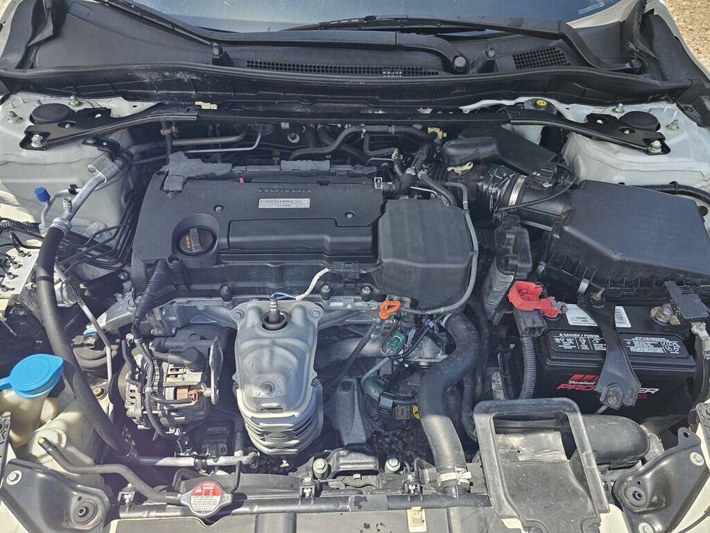 Used 2017 Honda Accord Sport image 30