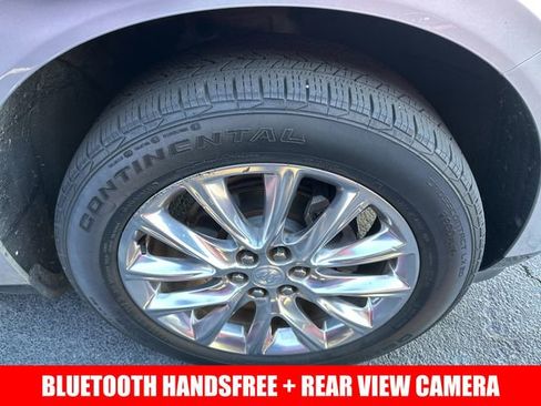 Used 2020 Buick Enclave Premium w/ Sun and Sites Package image 9