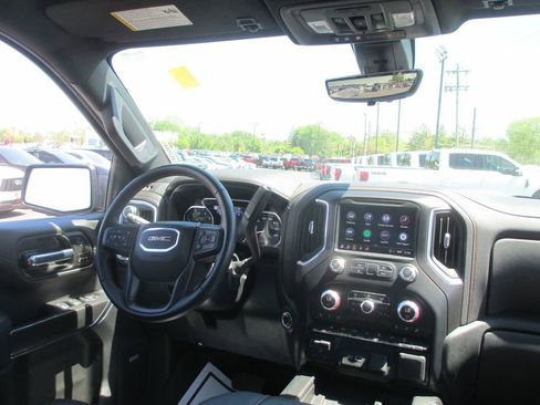 Used 2022 GMC Sierra 1500 AT4 w/ AT4 Premium Package image 30