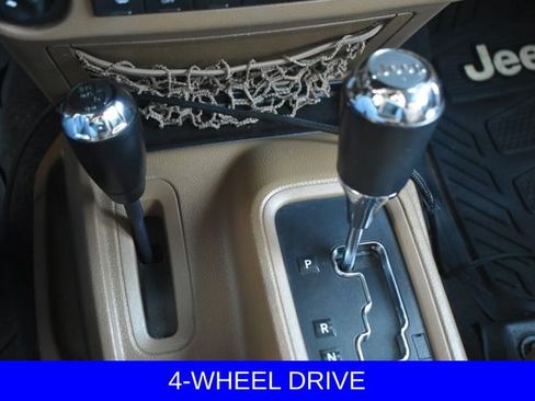 Used 2017 Jeep Wrangler Unlimited Sahara w/ Dual Top Group image 6