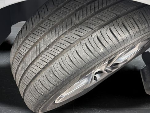 Used 2024 Honda Accord EX-L image 34