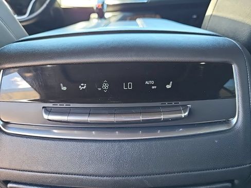 Used 2023 Cadillac Escalade ESV Premium Luxury AWD/4WD image 62