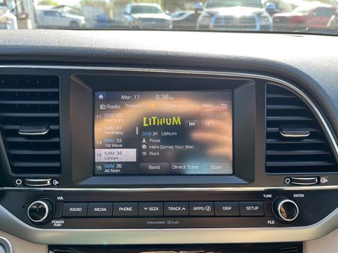 Used 2018 Hyundai Elantra Value Edition image 13