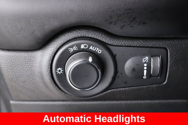 Used 2025 Dodge Durango R/T AWD/4WD image 21
