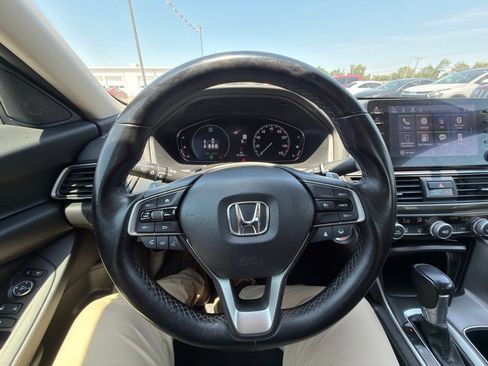 Used 2022 Honda Accord Sport Special Edition image 12
