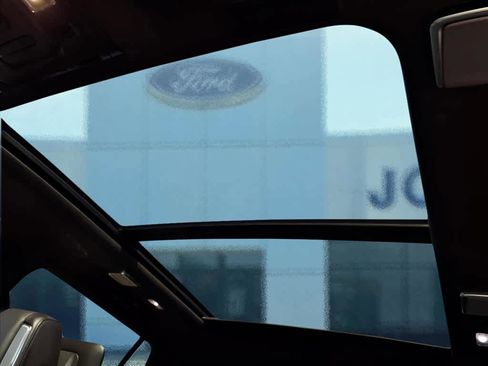 Used 2021 Cadillac Escalade Sport Platinum image 10