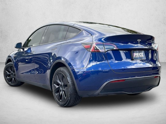 Used 2025 Tesla Model Y Long Range RWD image 13