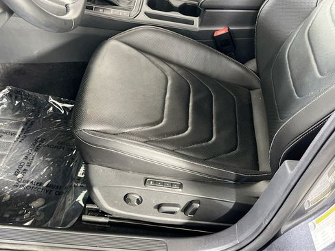 Used 2023 Volkswagen Jetta SEL FWD image 19