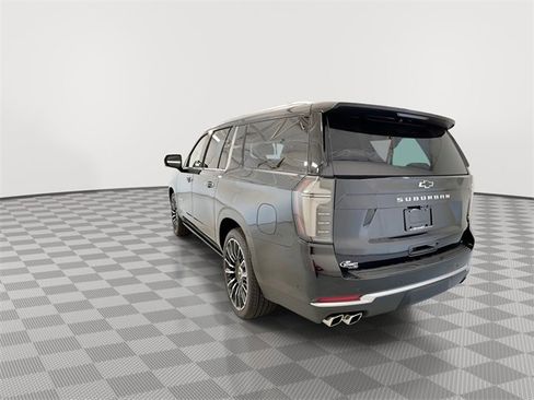 New 2026 Chevrolet Suburban High Country image 8
