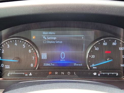 Used 2023 Ford Explorer Limited w/ Limited Technology Package AWD/4WD image 7