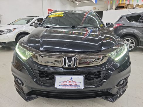 Used 2022 Honda HR-V Sport image 2