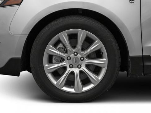 Used 2016 Lincoln MKT AWD w/ Equipment Group 201A image 11