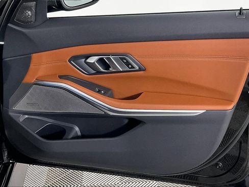 Used 2023 BMW M3 Competition w/ M Carbon Exterior Package image 23