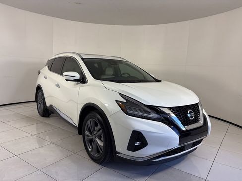 Used 2020 Nissan Murano Platinum image 7