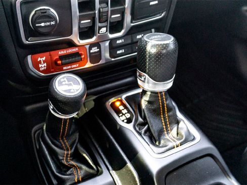 Used 2021 Jeep Gladiator Mojave image 25