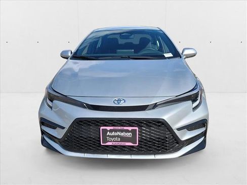 New 2026 Toyota Corolla SE image 2