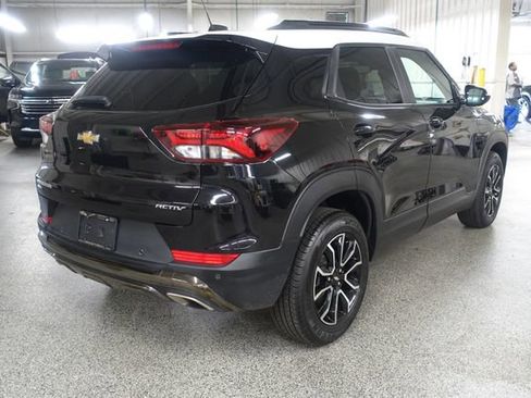 Used 2022 Chevrolet TrailBlazer ACTIV w/ Technology Package AWD/4WD image 7