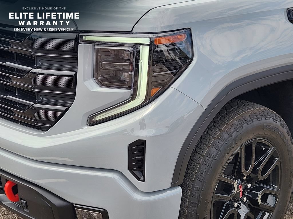 Used 2024 GMC Sierra 1500 Elevation AWD/4WD image 6