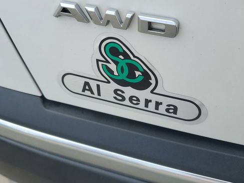 Certified 2023 Cadillac XT5 Premium Luxury w/ LPO, Floor Liner Package image 8