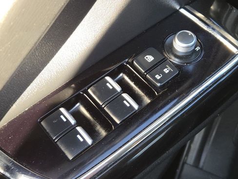 Used 2023 MAZDA CX-9 Touring image 31