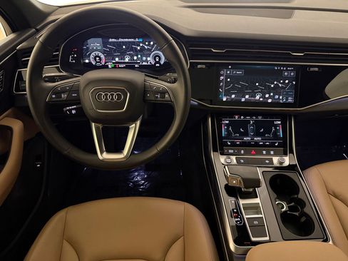 Used 2022 Audi Q7 3.0T Premium AWD/4WD image 31