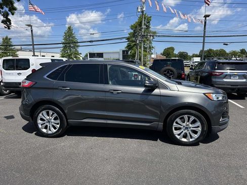 Used 2020 Ford Edge Titanium AWD/4WD image 4