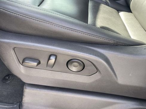 Used 2024 Chevrolet Silverado 1500 LT Trail Boss w/ Convenience Package II image 15