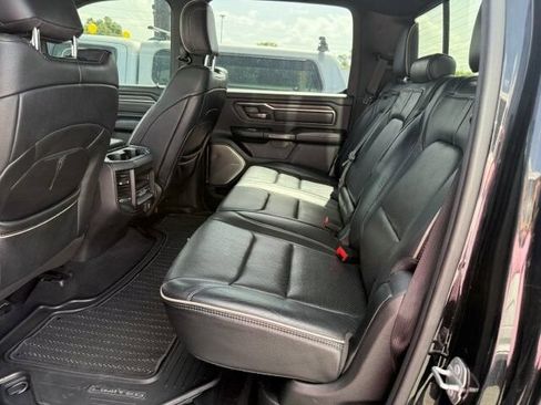 Used 2019 RAM 1500 Limited AWD/4WD image 17