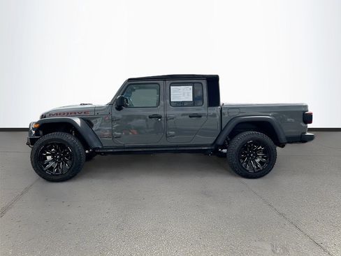 Certified 2020 Jeep Gladiator Mojave image 4