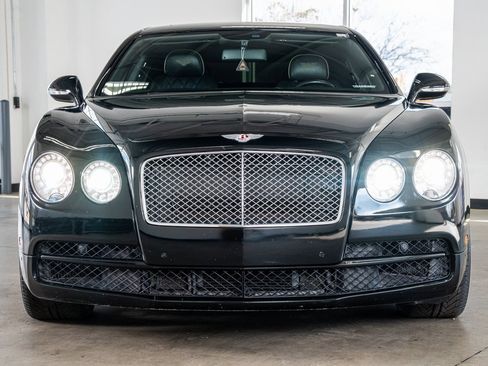 Used 2015 Bentley Flying Spur V8 image 3