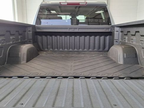 Used 2023 Chevrolet Silverado 1500 LTZ AWD/4WD image 33