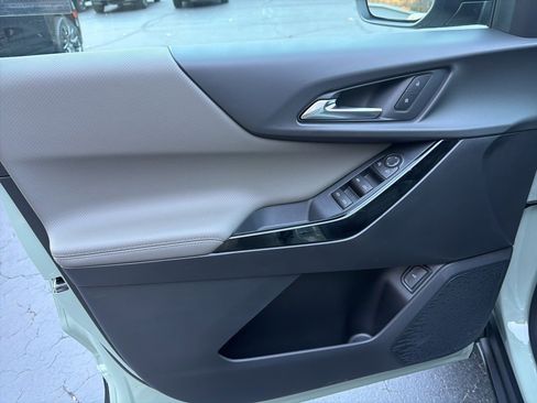 New 2026 Chevrolet Equinox LT image 7